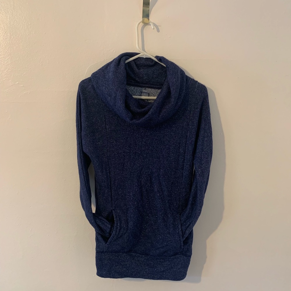 American Eagle Sparkly Sweater